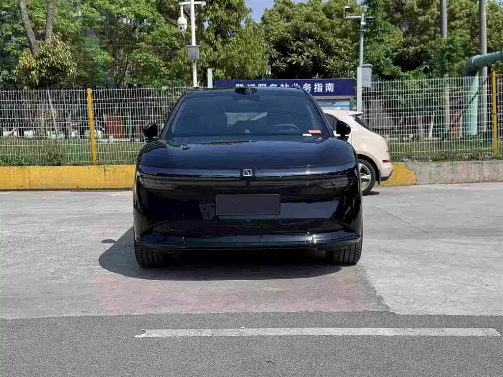 Zeekr 7X 2024