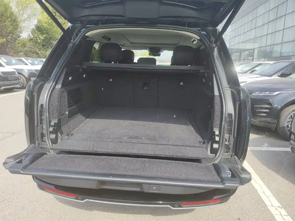 Land Rover Range Rover 2024