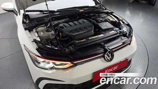 Volkswagen Golf 2023