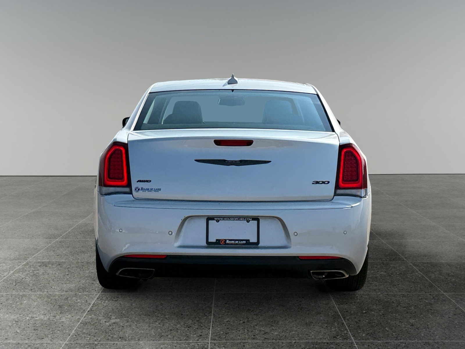 Chrysler 300 2023
