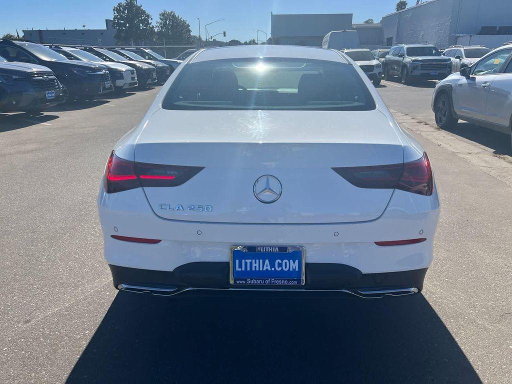 Mercedes-Benz CLA 250 2025
