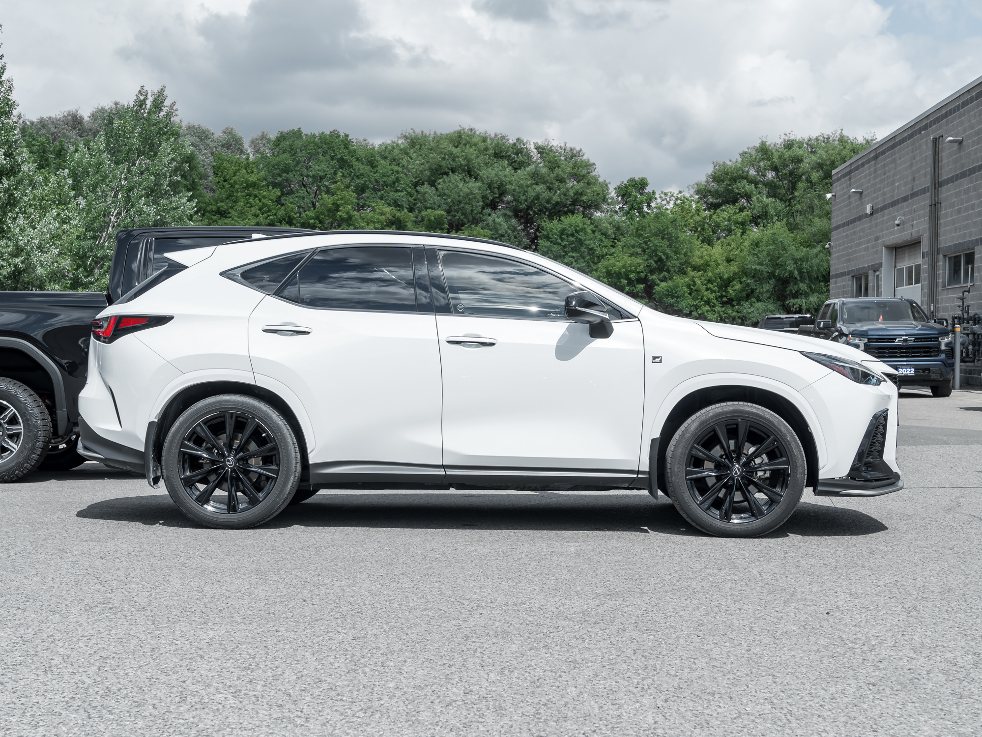 Lexus NX 2022
