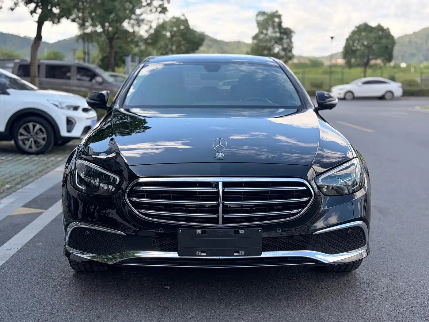 Mercedes-Benz E-Класс 2023