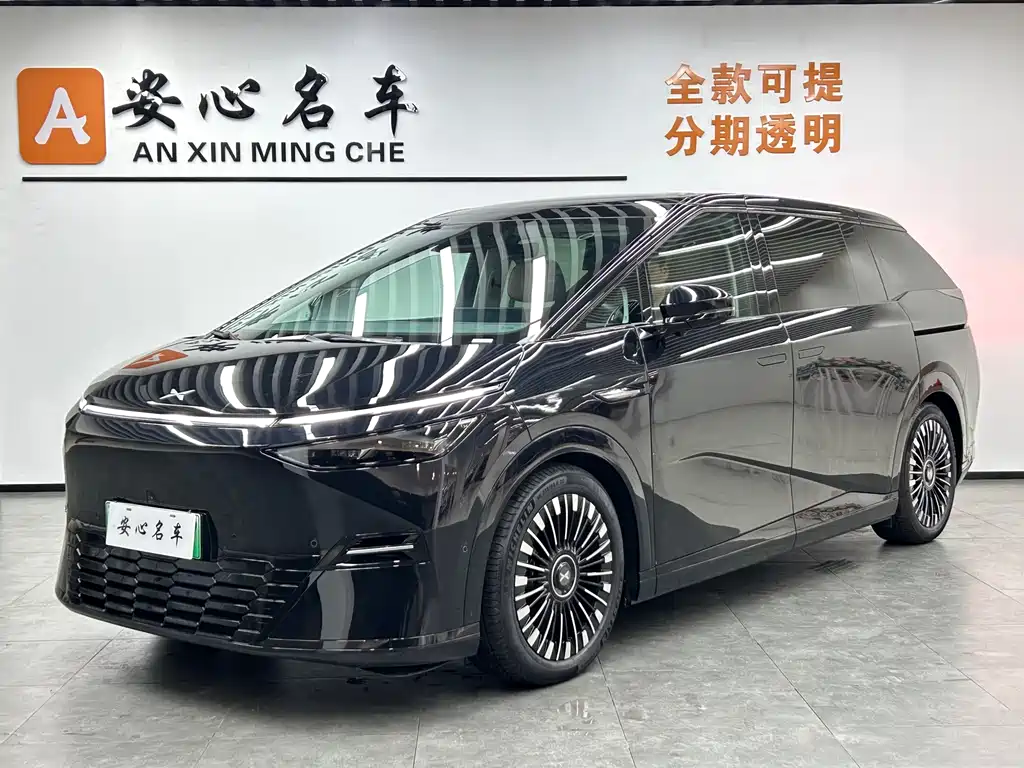 Xpeng X9 2025