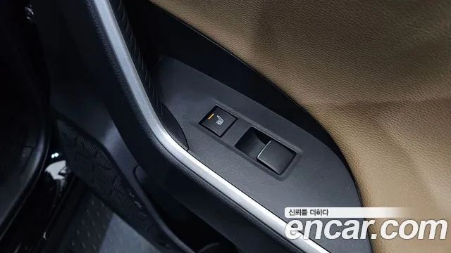 Toyota RAV4 2021