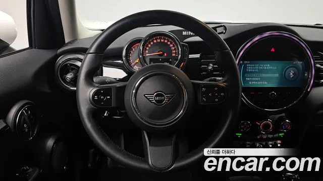 Mini COOPER 2021