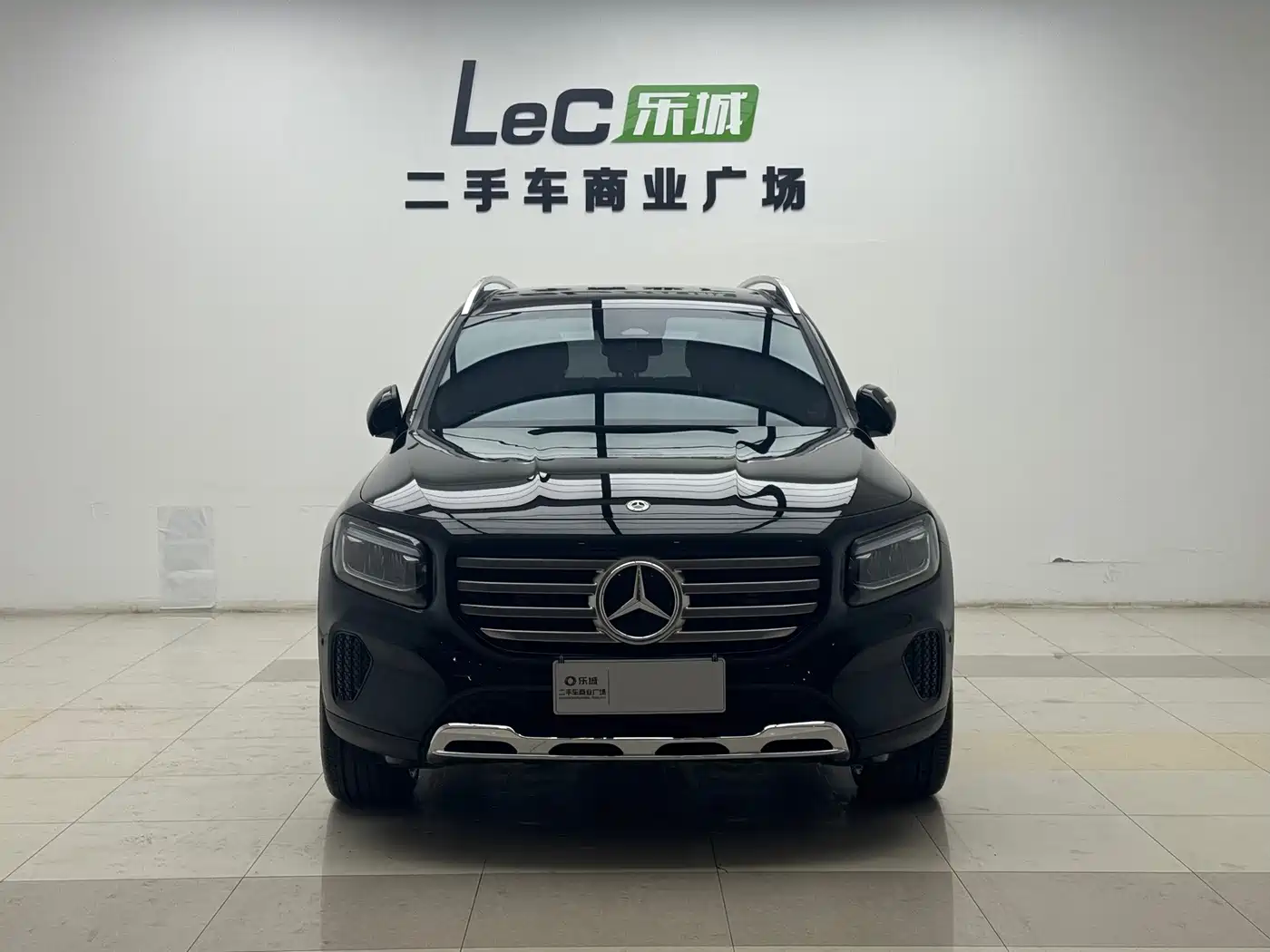 Mercedes-Benz GLB 2024