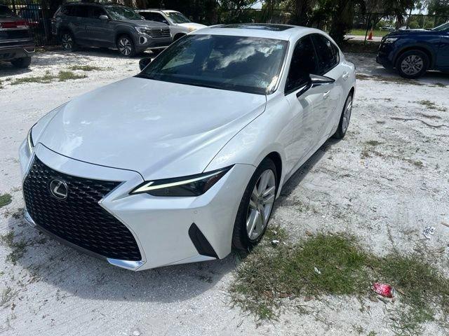 Lexus IS 300 2023