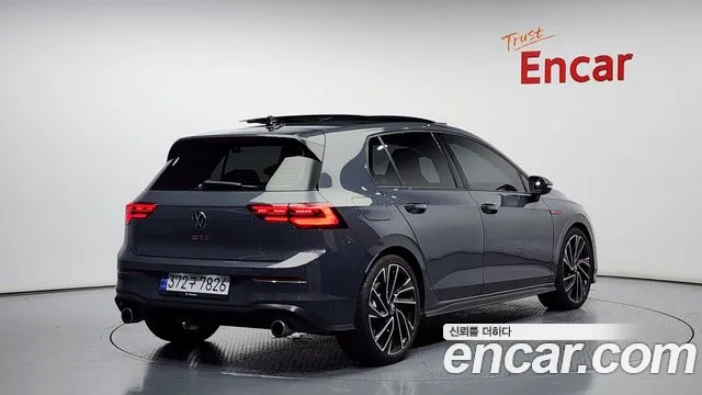 Volkswagen Golf 2023