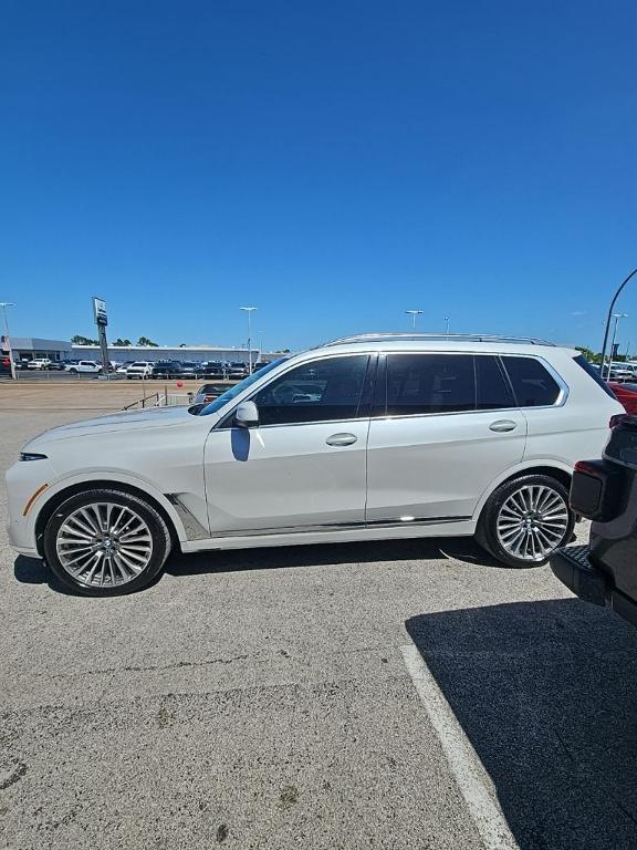 BMW X7 2024