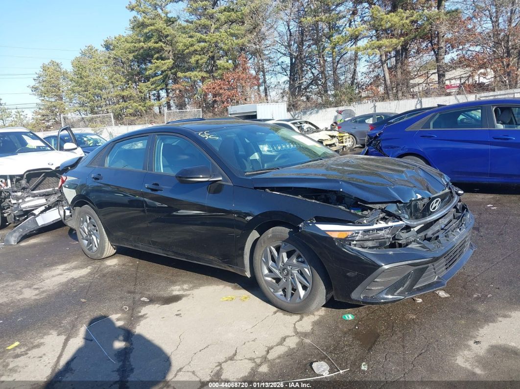 Hyundai Elantra 2024