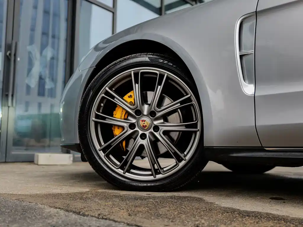 Porsche Panamera 2022