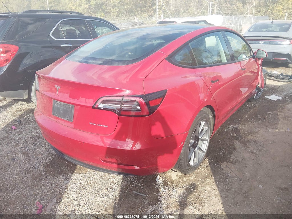 Tesla Model 3 2022
