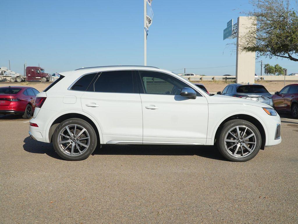 Audi SQ5 2022
