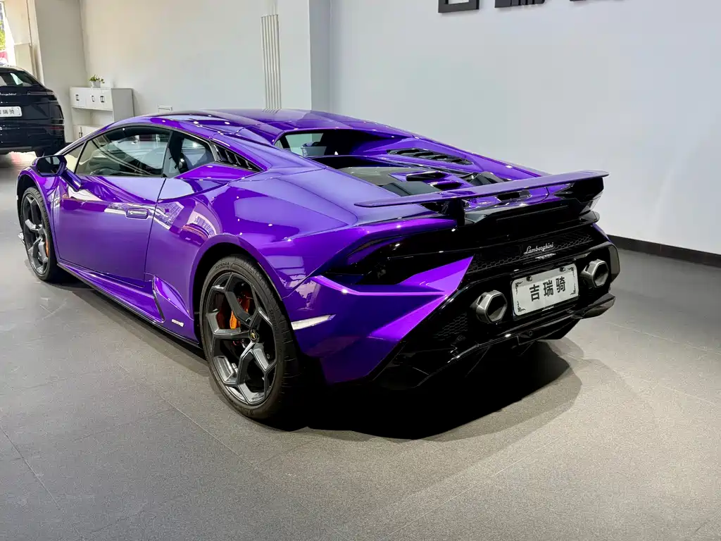 Lamborghini Huracán 2025