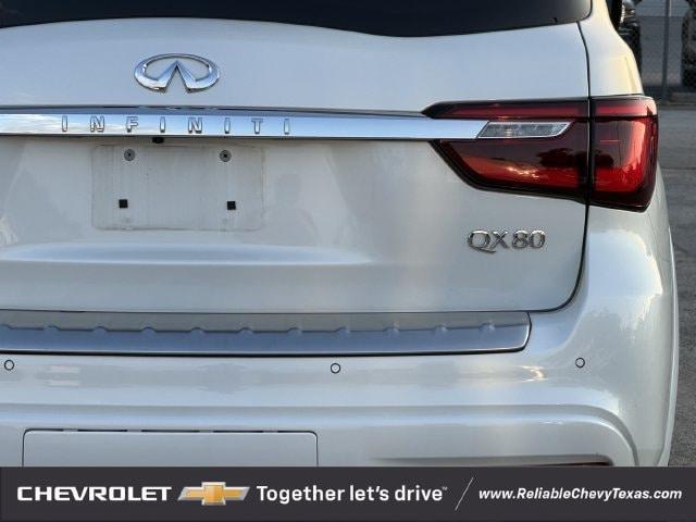 Infiniti QX80 2023