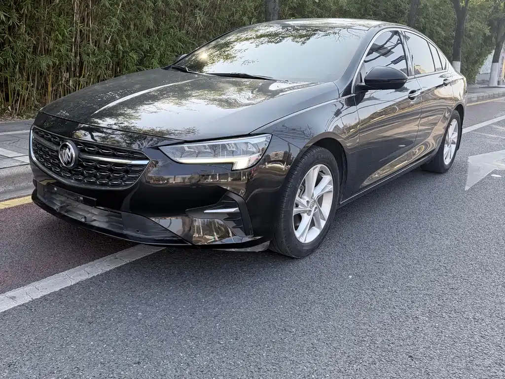 Buick Regal 2021
