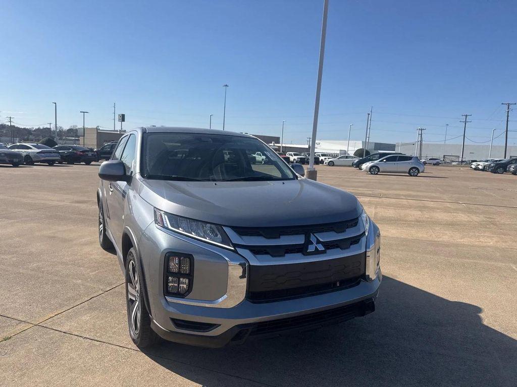 Mitsubishi Outlander Sport 2023
