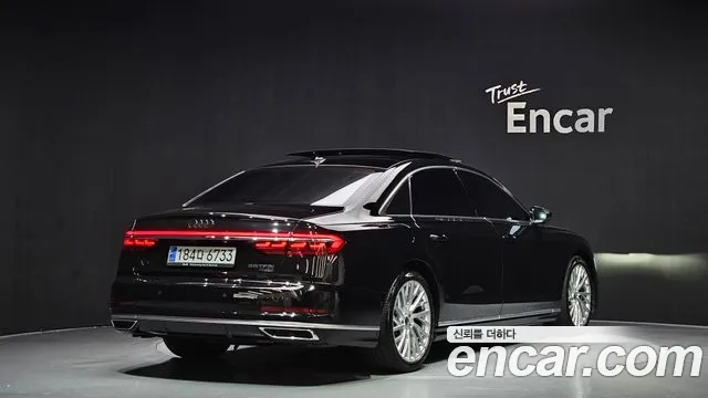 Audi A8 2021