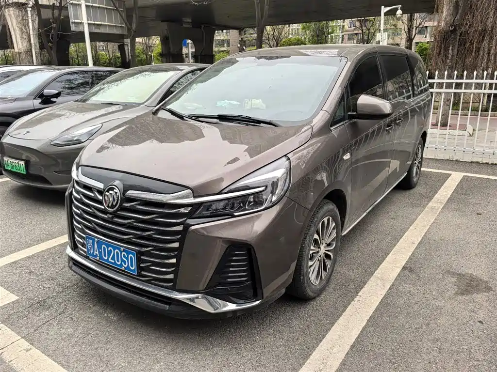 Buick GL8 2024