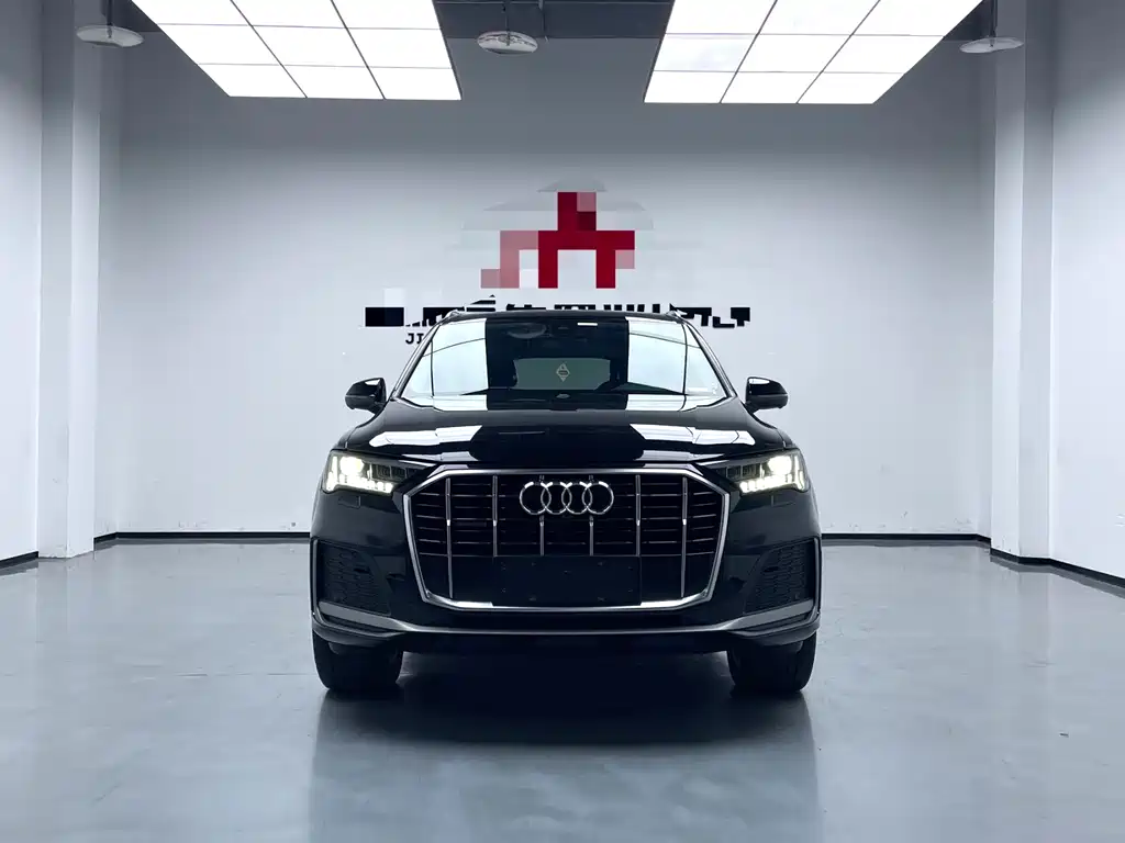 Audi Q7 2021