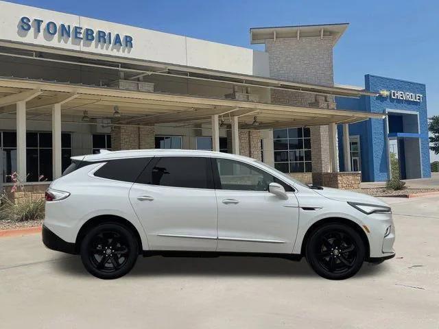 Buick Enclave 2024