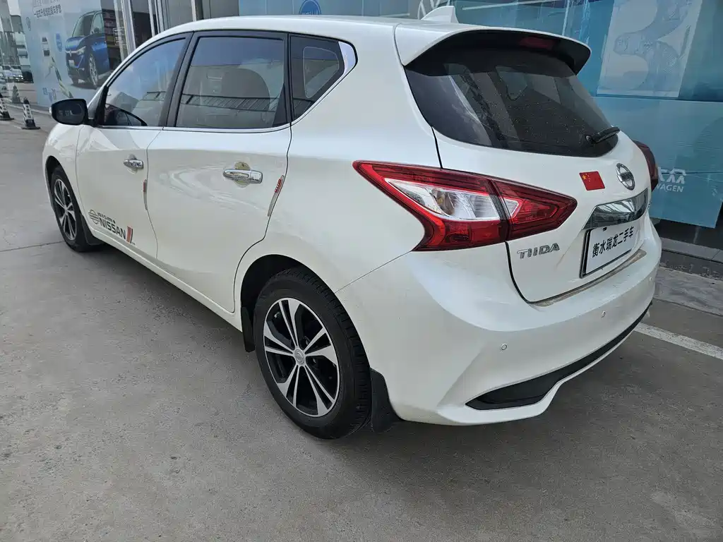 Nissan Tiida 2023