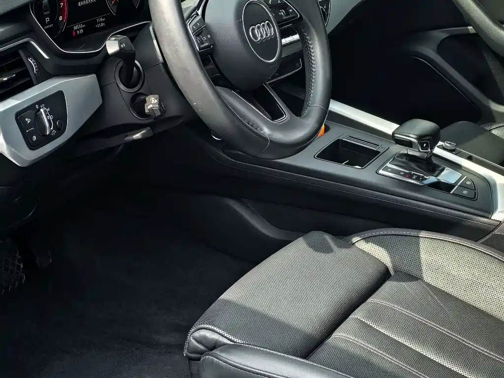 Audi A4 2021