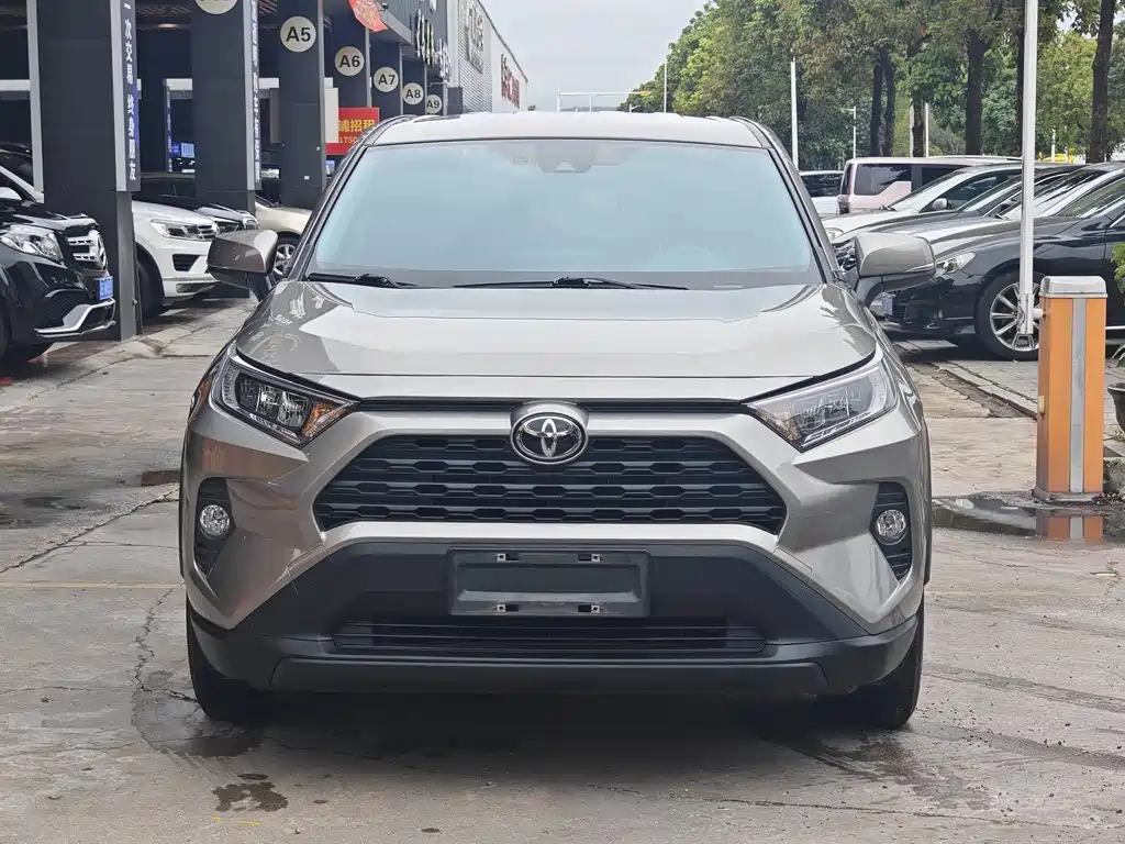 Toyota RAV4 2022