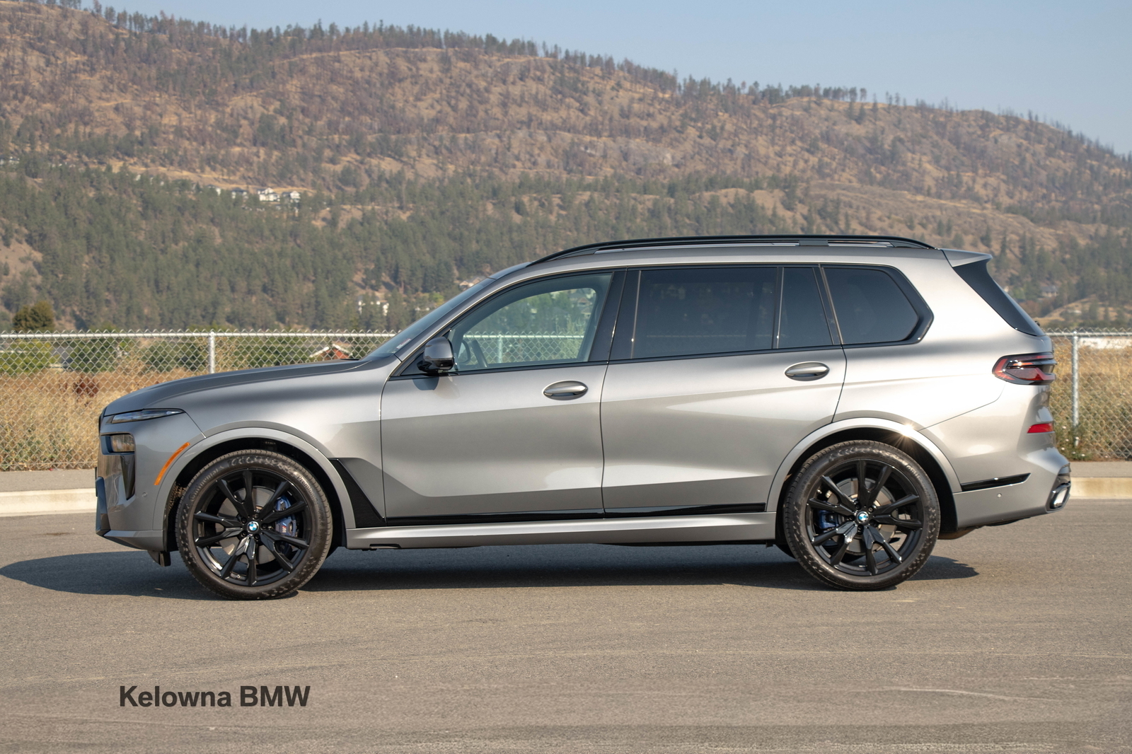 BMW X7 2025