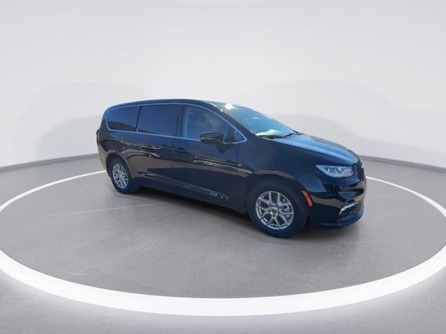 Chrysler Pacifica 2024