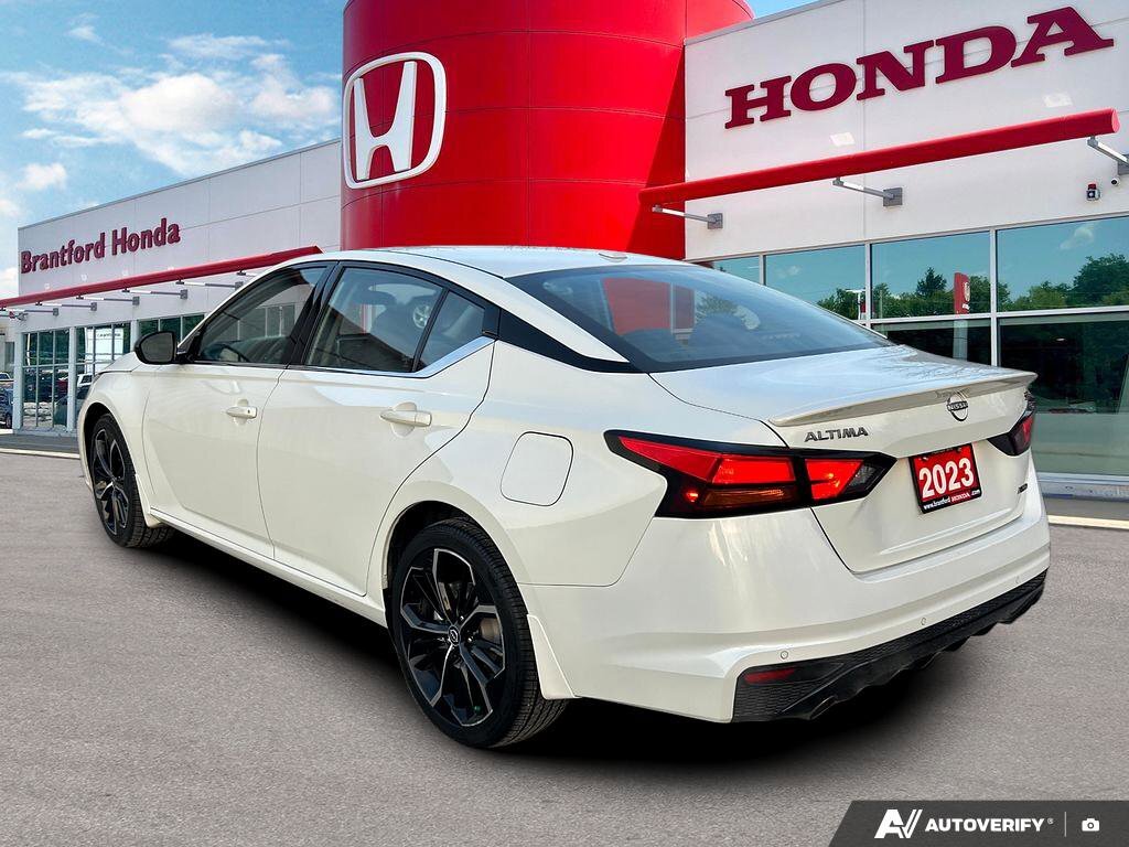 Nissan Altima 2023