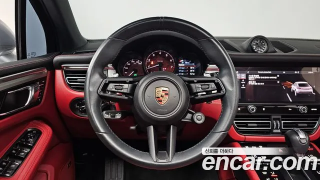 Porsche Macan 2023