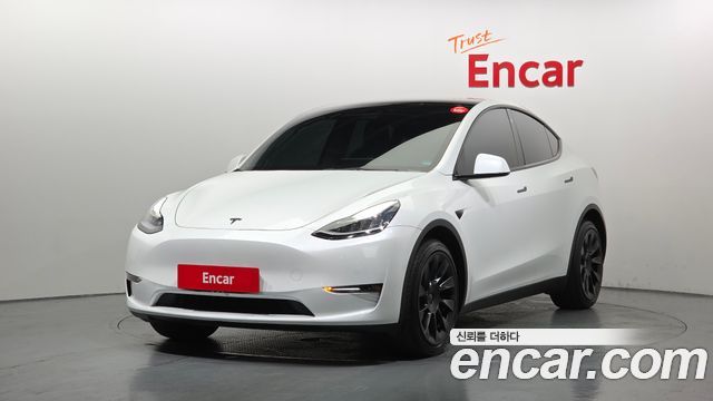 Tesla Model Y 2022