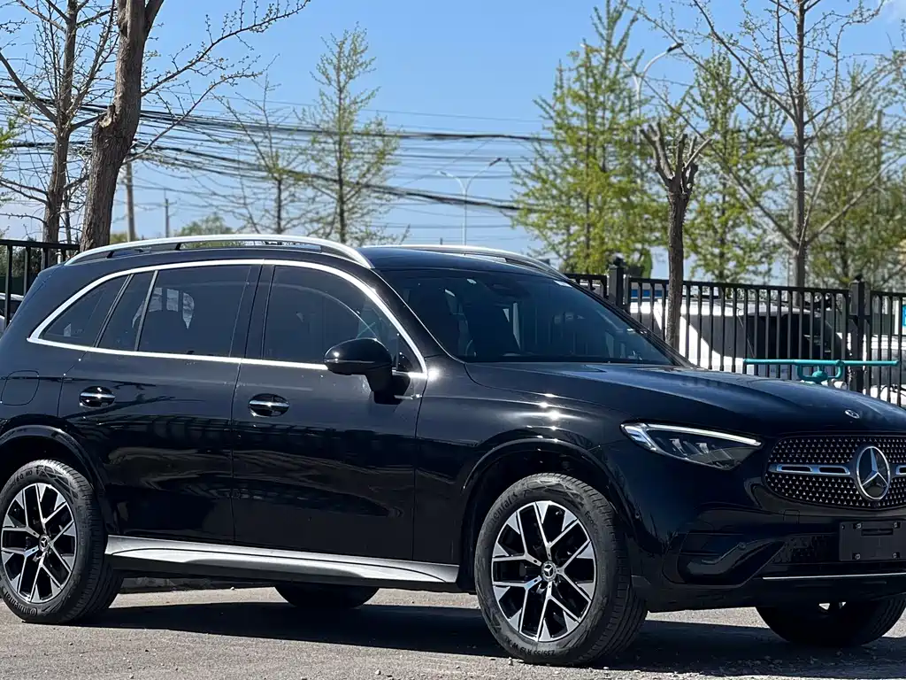 Mercedes-Benz GLC 2024
