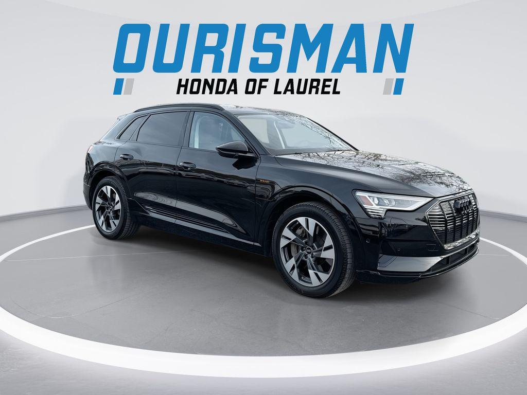 Audi e-tron 2023