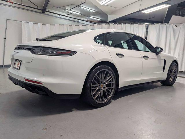 Porsche Panamera 2022