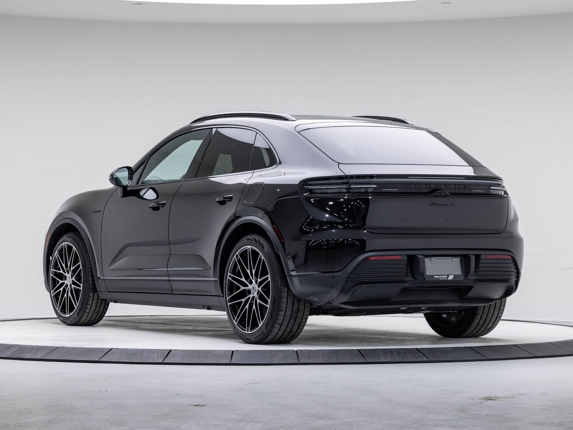Porsche Macan 2024