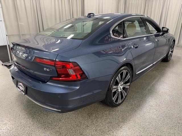 Volvo S90 2022