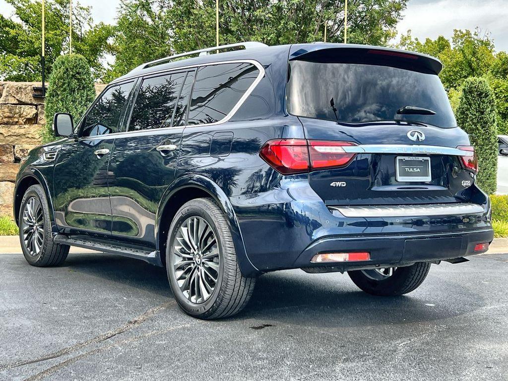 Infiniti QX80 2023