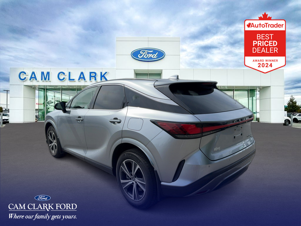 Lexus RX 2023