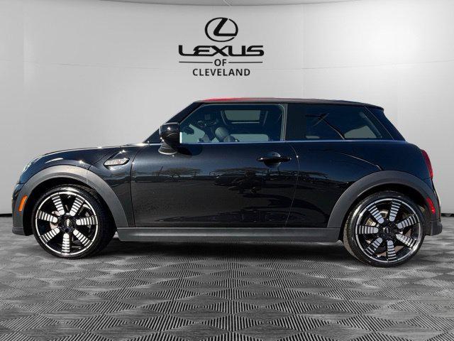 Mini Hardtop 2024