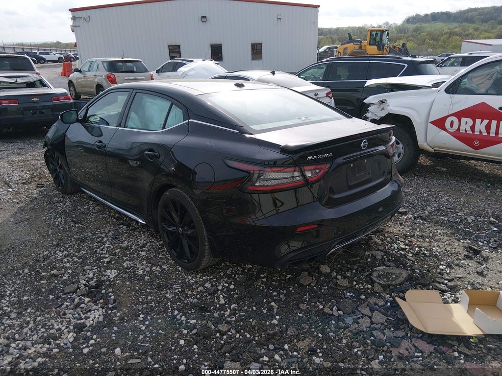 Nissan Maxima 2022