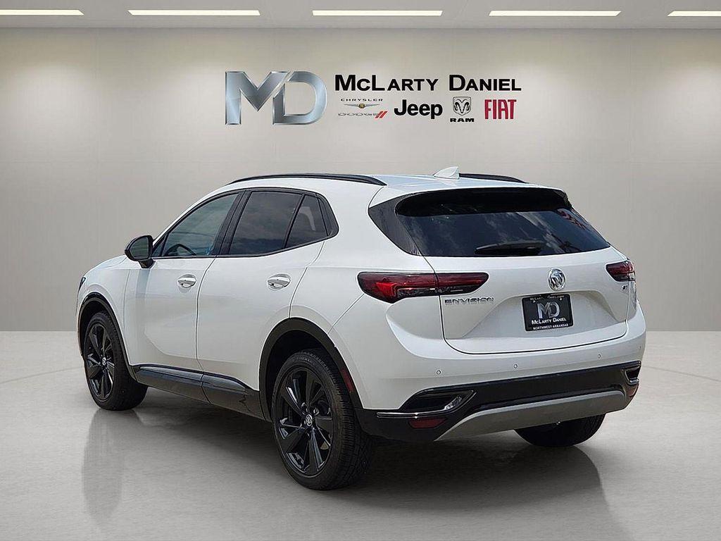 Buick Envision 2023