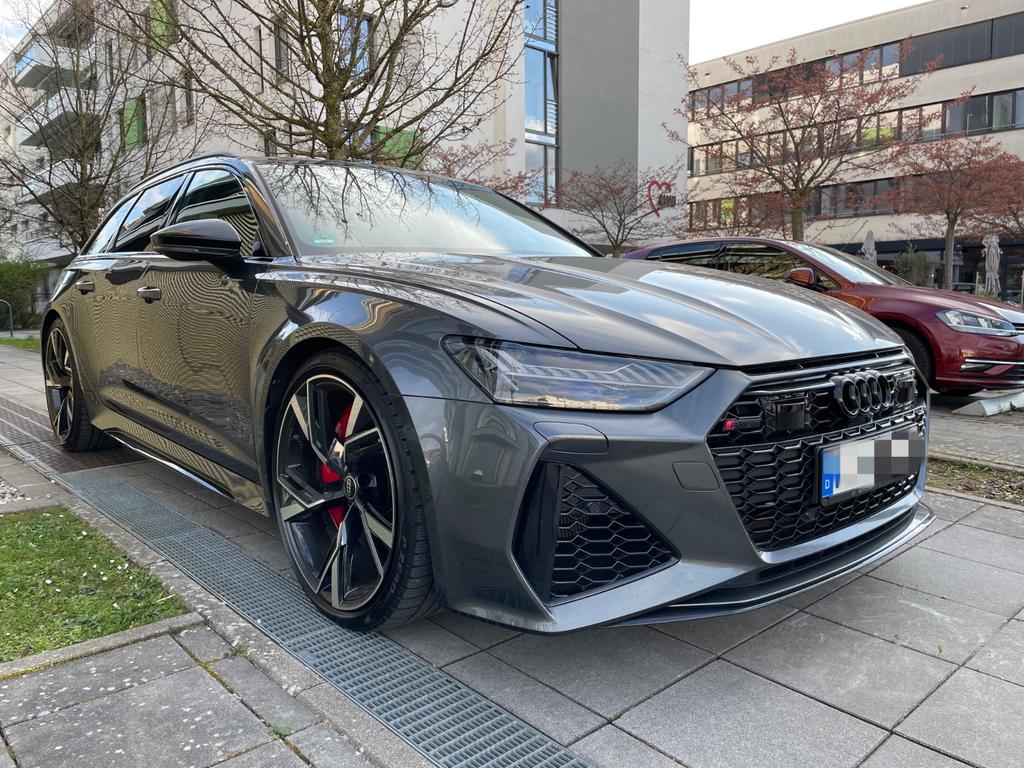 Audi RS6 2023