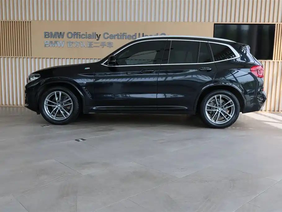 BMW X3 2021
