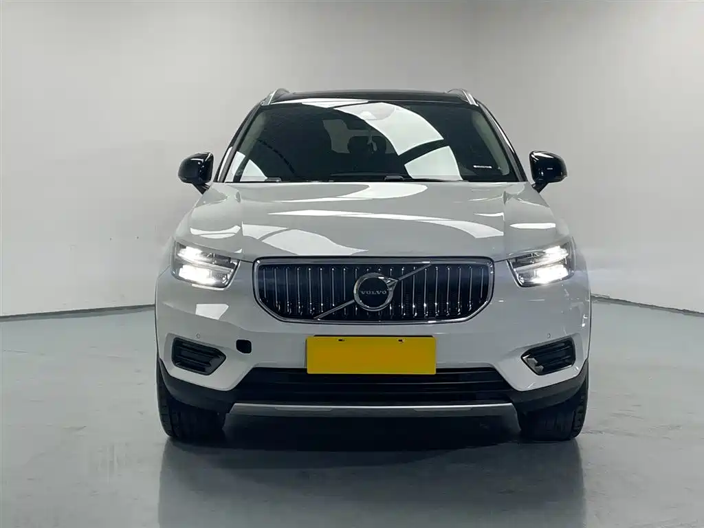 Volvo XC40 2022