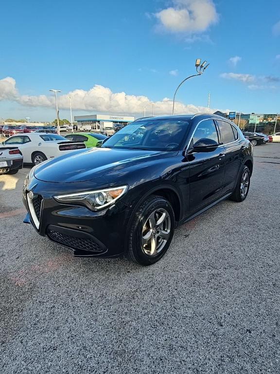 Alfa Romeo Stelvio 2021