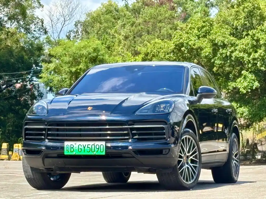 Porsche Cayenne 2023