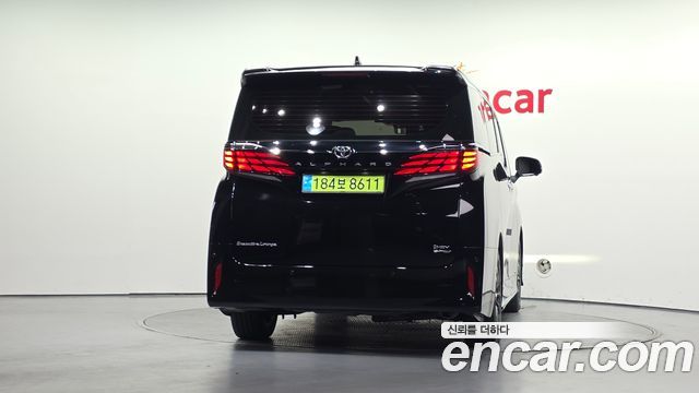 Toyota Alphard 2024